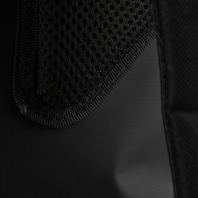 Oxford Aqua V 12 Backpack Black strap