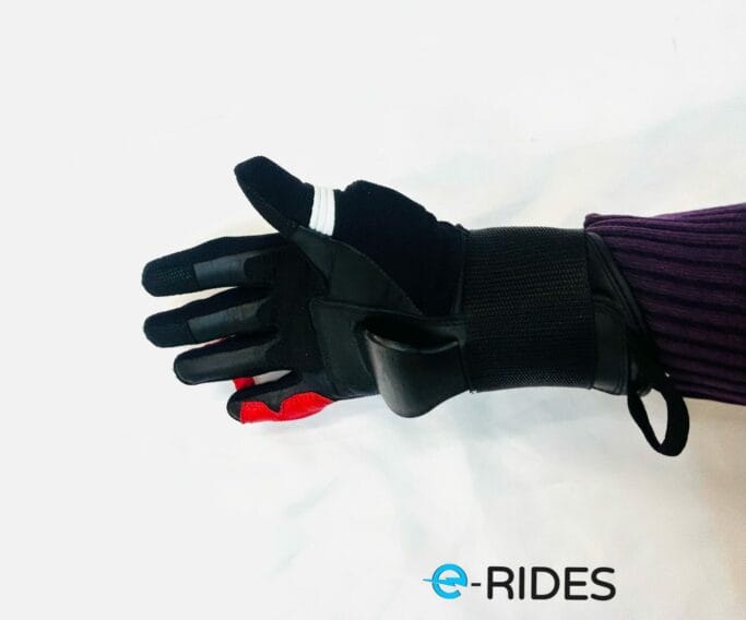 E Rides Max Gloves Front