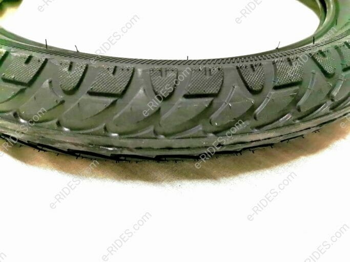 CST 18*3 TYRE for Electric Unicycle bike tyre close up look