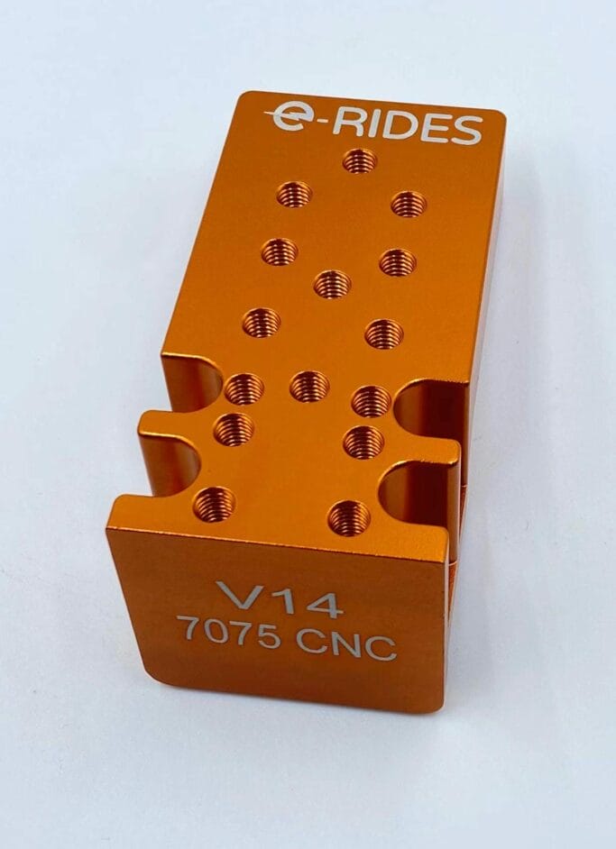 E Rides 3 In 1 Multi Levels Inmotion V14 Pedal Hangers View 1